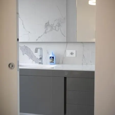 Isola 10 Apartamento