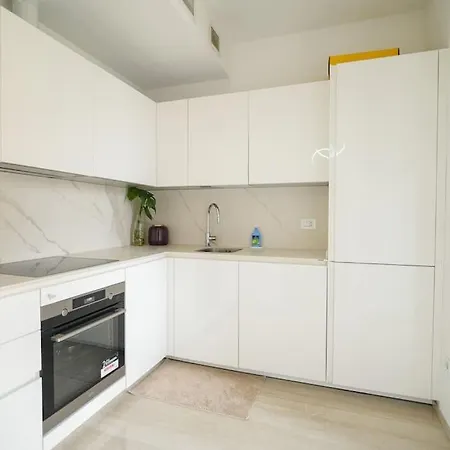 Isola 10 * 밀라노