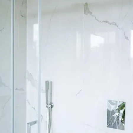 Isola 10 * 밀라노